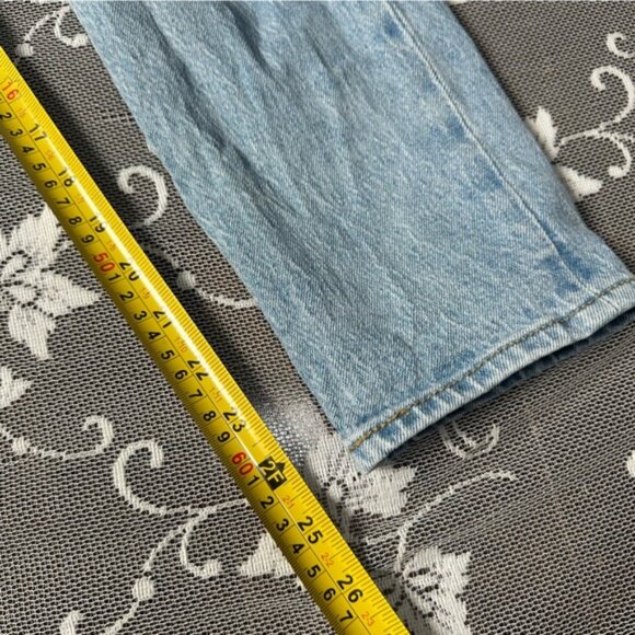 Levi's Wedgie Jeans Light Wash Blue Sz 26 - Picture 10 of 10